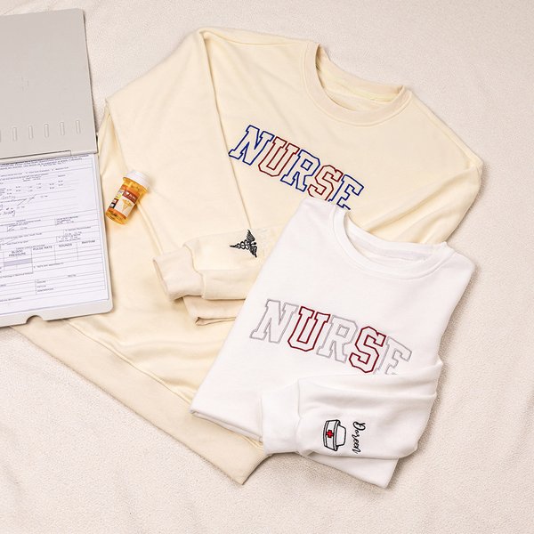 Personalized Embroidered Nurse Stethoscope Syringe Design Crewneck Sweatshirt with Name Birthday Graduation Gift for Medical Gradute Staff