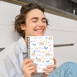 Cuaderno de espiral A5 personalizado con mariposas de colores, arco iris, 120 páginas rayadas y nombre Cumpleaños Amistad Vuelta al cole Regalo para niños Amigos