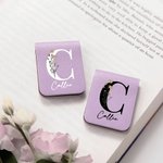 Segnalibro magnetico in pelle PU personalizzato con nome iniziale e fiore di nascita accessorio per letture regalo per amanti dei libri