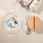 Astronauta Personalizado Planet Face Foto LED Luz de Noche con Nombre y Base de Madera Cute Room Decor Cumpleaños Baby Shower Gift for Kids