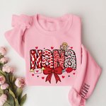 Personlig Cupid Bow Heart Print Title Multicolor T-shirt Sweatshirt med 1-16 namn Alla hjärtans dag Mors dag Present till mamma mormor
