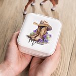 Personalisierte Geburt Blume Western Cowgirl Hut Stiefel Design Leder-Schmuck-Box mit Namen Portable Travel Accessories Geburtstagsgeschenk für Frauen