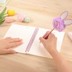 Cuaderno de espiral A5 personalizado con nombre de conejito y set de bolígrafo con 156 páginas rayadas Regalo de cumpleaños de Pascua para niños y niñas