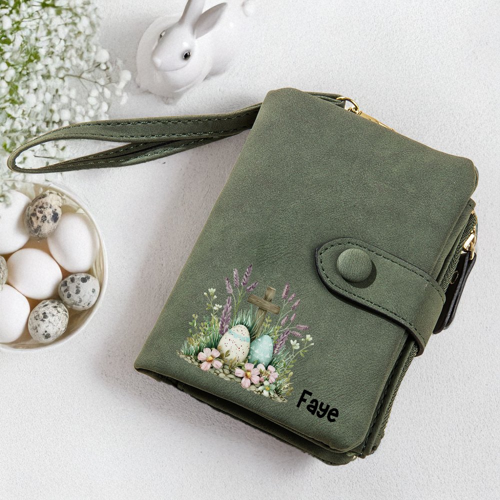 Personalizado portátil floral cruz huevos de Pascua de cuero de tres pliegues billetera con nombre y correa de muñeca de cumpleaños de Pascua de regalo para las mujeres cristianas 3