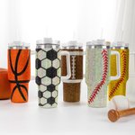 Tumbler isolato da 40 once con numero e nome per uso quotidiano, regalo di compleanno per gli amanti dello sport.