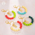 Personalisierte griechische Buchstaben Multicolor Perlen Hands-Free Keychain Wristlet mit Karte Sorority Meeting Geschenk für Schwestern | Callie × Affinity Licensing