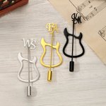 Epingle de revers personnalisée en forme de guitare Broche de costume Cadeau d'anniversaire de mariage pour le marié Meilleur homme Amoureux de la musique