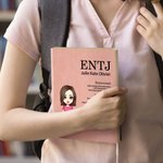 Personalisierte MBTI-Definition Cartoon-Charakter A5 Leder Notizbuch mit Namen Geburtstag Geschenk für Familie