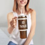 Tumbler isolato da 40 once con numero e nome per uso quotidiano, regalo di compleanno per gli amanti dello sport.