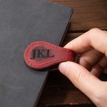 Clip magnético personalizado de cuero para marcapáginas con monograma inicial Accesorio de lectura Regalo para amigos Ratón de biblioteca