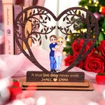 Targa in legno con nomi incisi Decorazione da scrivania per San Valentino Regalo di anniversario per coppie