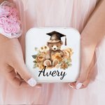 Henkilökohtainen sarjakuva Valmistuminen Hattu Bear Floral Kannettava nahka Travel korut laatikko nimi syntymäpäivä valmistumisen lahja naisille valmistuneet