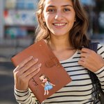 Personalisierte niedlichen Cartoon Frauen Absolventen Geburt Blume A5 Leder Notebook Cover mit Namen Geburtstag Graduierung Geschenk für Absolventen
