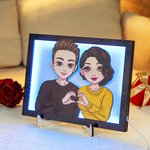 Marco de madera con soporte y personaje de dibujo animado con gesto de corazón personalizado regalo de San Valentín o aniversario para pareja
