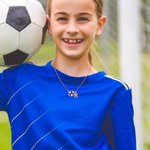 Personalizado Dainty Fútbol Béisbol Baloncesto Colgante Collar con Circón Inicial Día del Juego Accesorios Cumpleaños Equipo de regalo para los amantes de los deportes de pelota