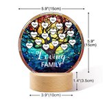Gepersonaliseerd LED-nachtlampje in glas-in-loodstijl met 2-16 hartnamen en houten voet Home Decor Verjaardag Moederdagcadeau voor familie