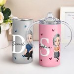 Taza para sorber con nombre, tapa y asa, personalizada, multicolor, con mariposa, personaje de dibujos animados, iniciales, 12 oz, regalo de cumpleaños para ancianos
