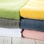 Serviette de Toilette ou de Bain Personnalisée avec Nom et Motif d'Animal Brodés Cadeau Anniversaire Vacances pour Enfant Famille