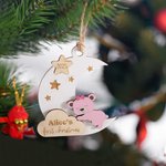 Gepersonaliseerd Sterren Maan Beer Baby's Eerste Kerst Ornament met Gegraveerde Naam Kerstboom Decor Cadeau voor Baby Jongen Meisje