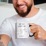 Gepersonaliseerde Ouder - Kind Hand in Hand 11oz Keramische Koffiemok met Naam en Jaar Onze Eerste Moederdag Vaderdag Cadeau voor Familie