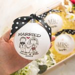Personalizada Sr. y la Sra. ornamento de la boda Juego de 3 bolas colgantes de Navidad Fiesta de Navidad Árbol de Navidad Decoración Recién casados Pareja Aniversario Regalo