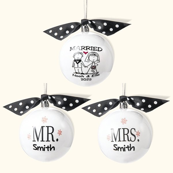 Personalizada Sr. y la Sra. ornamento de la boda Juego de 3 bolas colgantes de Navidad Fiesta de Navidad Árbol de Navidad Decoración Recién casados Pareja Aniversario Regalo