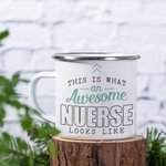 Taza esmaltada con borde plateado de 11 oz personalizada An Awesome Nurse con texto de agradecimiento de cumpleaños Regalo de graduación para estudiantes de medicina y enfermería