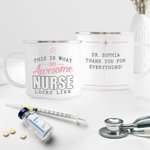 Taza esmaltada con borde plateado de 11 oz personalizada An Awesome Nurse con texto de agradecimiento de cumpleaños Regalo de graduación para estudiantes de medicina y enfermería
