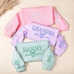 Personalisierte Multicolor Bogen bestickt Oma weiches Sweatshirt Hoodie mit 1-12 Namen der Enkelkinder Muttertag Geburtstag Geschenk für Oma Mama