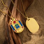 Collana personalizzata di scarabei con nome inciso Egitto Regalo di compleanno per gli appassionati della cultura dell'Antico Egitto