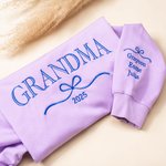 Personalisierte Multicolor Bogen bestickt Oma weiches Sweatshirt Hoodie mit 1-12 Namen der Enkelkinder Muttertag Geburtstag Geschenk für Oma Mama