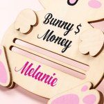 Caricatura personalizada de conejo de madera Money Holder con el nombre de Pascua Cesta de Rellenos de Regalo para Niños Adultos