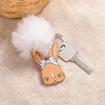Personalisierte Multicolor niedlichen Kaninchen Gesicht Muttermal Foto Schlüsselanhänger mit Namen und Plüsch Ball Geburtstag Tasche Zubehör Geschenk für Kaninchenliebhaber