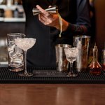 Personlig minimalistisk sklisikker barmatte drikkeunderlag med graveringstekst Hjemmebarinnredning Bursdagsgave til bartendere Cocktailelskere