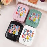 Personalisierte Cool Sister Club Leder-Schmuckkästchen mit LED dreifarbig einstellbar Make-up-Spiegel Reise wesentliche Geburtstagsgeschenk für Schwester