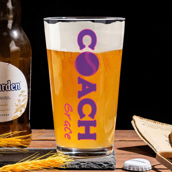 Design personalizzato dell'allenatore di calcio da 16 oz Nome della birra Boccale di birra in vetro con manico Regalo di compleanno di apprezzamento per l'allenatore