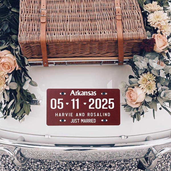 Personalized Romantic Just Married Wedding Car License Plate with Name and Date Wedding Anniversary Gift for Newlyweds Couple