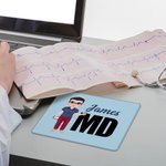 Personalisierte Cartoon-Charakter mehrere Größen Anti-Rutsch-Mauspad mit Namen und Beruf Geburtstag Geschenk für Krankenschwester Arzt medizinisches Personal
