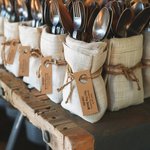 Personalisierte Dankeschön für das Teilen unserer ersten Mahlzeit Tag Set für Tischdekoration mit Namen und Datum Hochzeit Favor Geschenk für verlobte Paar