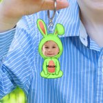 Llavero Acrílico Personalizado Multicolor Conejito de Pascua Personaje de Caricatura Cara Foto con Nombre Pascua Cumpleaños Regalo para Niños