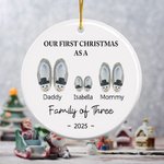 Personalizzato Il nostro primo Natale come famiglia di tre adorabili ornamenti natalizi da appendere all'albero Regalo decorativo per la famiglia