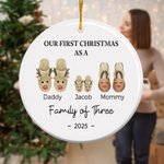 Personalizzato Il nostro primo Natale come famiglia di tre adorabili ornamenti natalizi da appendere all'albero Regalo decorativo per la famiglia