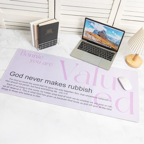 Tappetino per mouse antiscivolo personalizzato You Are Valued con versetto biblico e nome Regalo di compleanno religioso per colleghi cristiani
