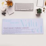 Tappetino per mouse antiscivolo personalizzato You Are Valued con versetto biblico e nome Regalo di compleanno religioso per colleghi cristiani