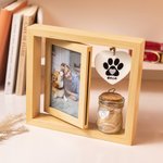 Spersonalizowana drewniana ramka na pamiątkowe zdjęcie zwierzaka ze słoikiem na włosy i imieniem z odciskiem łapy Ozdoba z sercem Dekoracja domu Utrata zwierzaka Prezent współczucia dla miłośników zwi