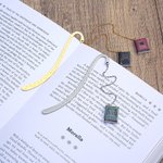 Personalisierte Miniatur 1-3 Buchdeckel Charms Retro Edelstahl Haken Lesezeichen Accessoire Geburtstag Geschenk für Buchliebhaber Bücherwurm