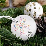 Personalisierte bunte Lichter Coquette Bogen Keramik Ornament mit Namen und Foto 2025 Weihnachtsbaum Dekor Urlaub Geschenk für Familie Freund