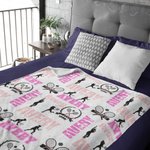 Personalisierte Energetic Tennis Mädchen Silhouette weiche Decke mit Multicolor Namen Home Decor Geburtstagsgeschenk für Sport Tennisliebhaber