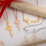 Personalizado delicado collar de graduación nombre de la tapa con el recuerdo de graduación grabado año regalo de cumpleaños para la clase de 2025 graduados
