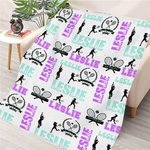 Personalisierte Energetic Tennis Mädchen Silhouette weiche Decke mit Multicolor Namen Home Decor Geburtstagsgeschenk für Sport Tennisliebhaber